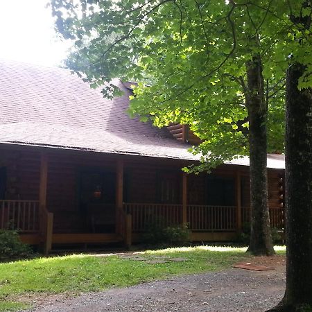 Fiddlers Roost B&B Cabins Galax Exterior foto